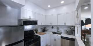 2575 E 19th Street Gallery 39