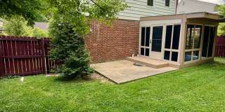 Available Now! 2-bed home in Ft. Thomas with lots to offer! Gallery 14