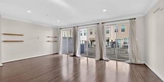5303 GREENWICH Circle Gallery 6