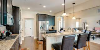 520 Equinox Loop Gallery 19