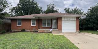 2105 Maple Dr Gallery 1