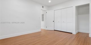 13040 N Miami Ave Gallery 21