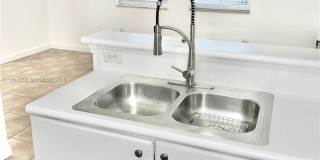 4321 SW 160th Ave Gallery 5