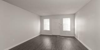Colonial Apartments Gallery 60