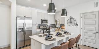 Varenna Lakeside Gallery 5