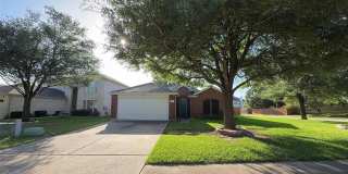 Beautiful 3 bed 2 bath house on corner lot Beautiful 3 bed 2 bath house on corner lot Gallery 1