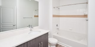 Sullivan Place Gallery 22