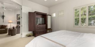 STUNNING Furnished OASIS 2 bed/2 bath Condo in McCormick Ranch Gallery 14