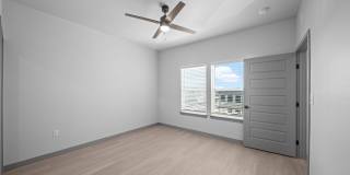 Retreat at Eastlake Gallery 10