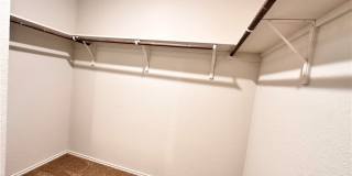 101 Calgary Lane Gallery 27