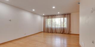 920 Lee Court Gallery 9