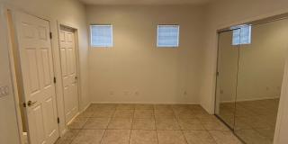Stunning 3 bedroom 3 bath with Guest House in Sun City Anthem for 55+! Gallery 41