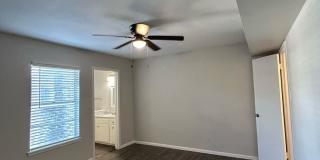 Vintage at Oak Hill Vintage at Oak Hill Gallery 97