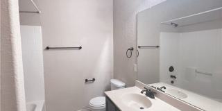 569 Creekside Circle Gallery 12