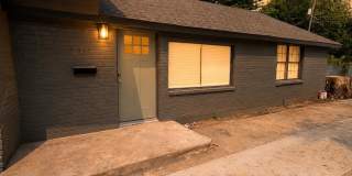 711 1/2 West Hill Street Gallery 1