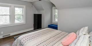 1823 North 49th Street Gallery 17