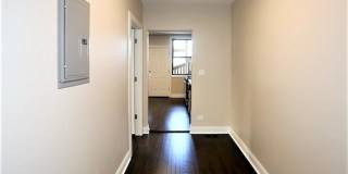 4447 N Rockwell Gallery 7