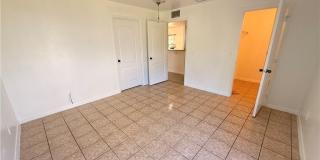 311 Bradley Avenue Gallery 11