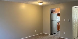 118 Gluck St Gallery 1