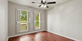2505 Rustling Oaks Drive Gallery 16