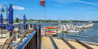 28 Riverside Avenue Gallery 27