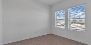 Like-New Ashton Woods Spacious 5BR 4BA, Prime Location Near I-4! Gallery 29