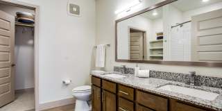 Senior Housing- Vibrant Adult Community - Vista at Rayzor Ranch Gallery 17