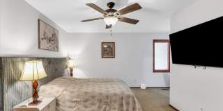 1 Lyndhurst Village Court Gallery 9