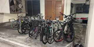 Large 2/2 Waikiki Condo with Parking, Lanai, A/C & W/D in unit! Gallery 22