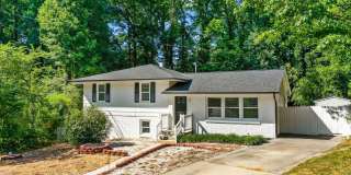 Gorgeous 3 Bedroom, 2 Bath Split-level home in Brentwood - High-end Renovation, Pet Friendly! Gorgeous 3 Bedroom, 2 Bath Split-level home in Brentwood - High-end Renovation, Pet Friendly! Gallery 1