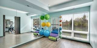 The Sixton Apartments Gallery 71