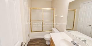 1841-1847 NE Knollbrook St Gallery 21