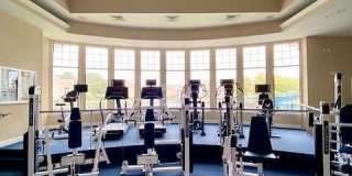 425 TIMBERWALK Court unit: 1135 Gallery 36