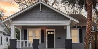 Large Downtown 3BR/2BR House Walking Distance to Forsyth Park Gallery 1