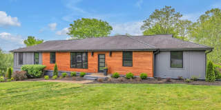 **Totally Renovated Contemporary Home in Williamson County Brentwood** Gallery 1