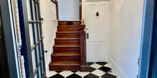 Stunning Victorian Duplex for Rent Gallery 5