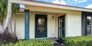 1369 Riverside Circle Gallery 12