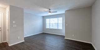 2100 Defoors Gallery 15