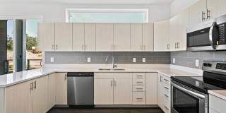 Metropolis Apartments Gallery 15
