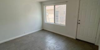 Cute Casita Style Living in historic Albuquerque 1 Bedroom 1 Bath. Gallery 4