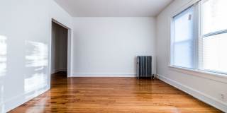 5001 W Adams St Gallery 20