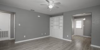 1918 Angus Street -3 Gallery 21