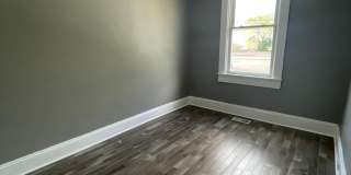 2 Bedroom + Den Home with Porch, Fenced Yard, and Water Included on Barclay Street Gallery 8