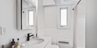 Sixteen Hundred Gallery 11