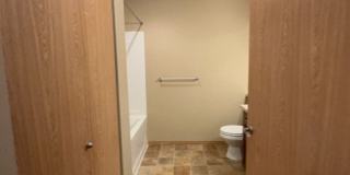 Mckenze Square Apartments Gallery 36