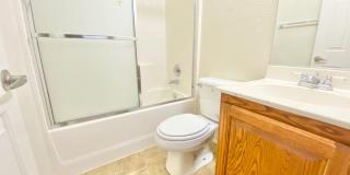 Spacious 3-Bedroom Townhome with Community Pool Gallery 15
