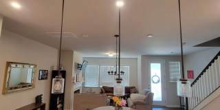 Charming 3BR Townhome in Charlotte Charming 3BR Townhome in Charlotte Gallery 1