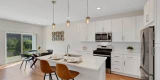 Summerhill Gallery 18