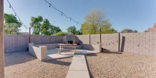2118 South Esmeralda Gallery 10