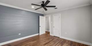 Beautifully Updated 2/2 Cottage - Available now! Gallery 19